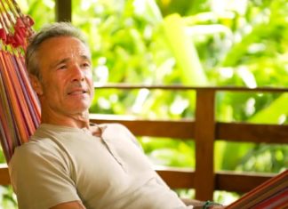 Promis in Costa Rica: Darum kommt Hannes Jaenicke immer wieder