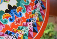 Besuch der Ochsenkarrenfabrik und des größten Ochsenkarrens der Welt in Sarchi